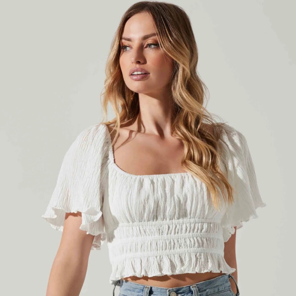ASTR white crop top
